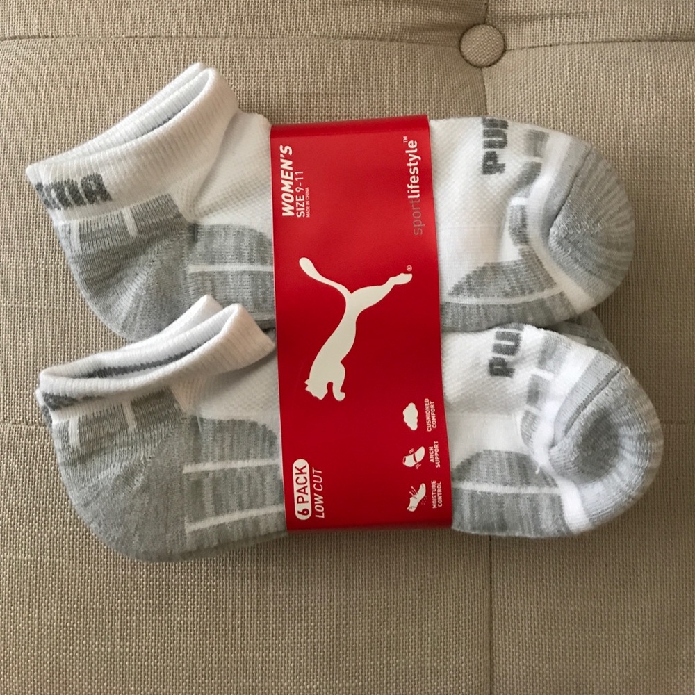 Women’s low cut Puma socks
