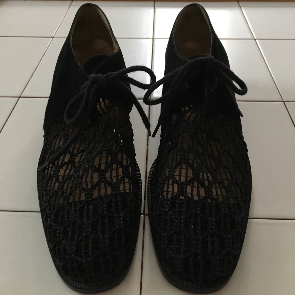 Adorable Martinez Valero lace Oxford!
