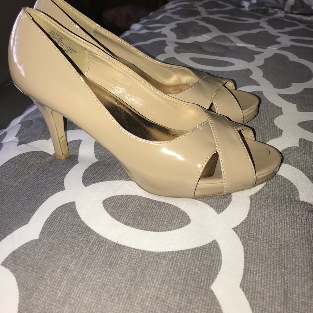 *ON HOLD*. Madden Girl shoes
