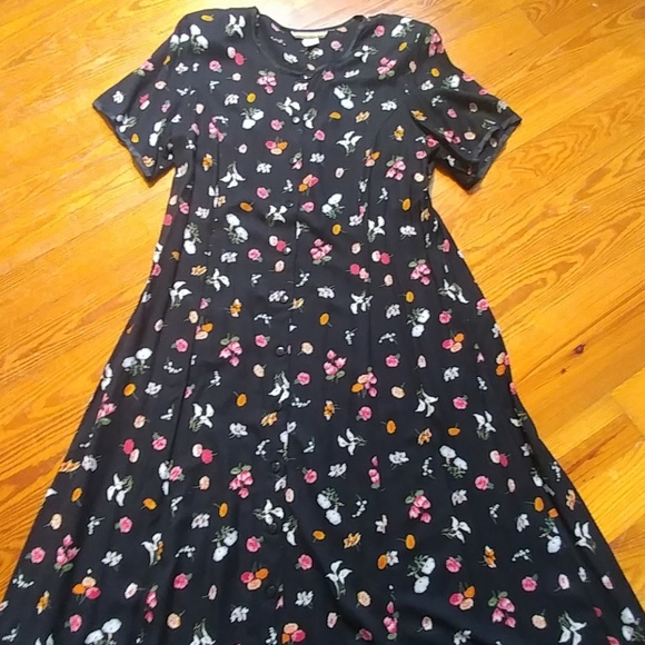 Plus size vintage Bryn Connelly dress. - Picture 2 of 8