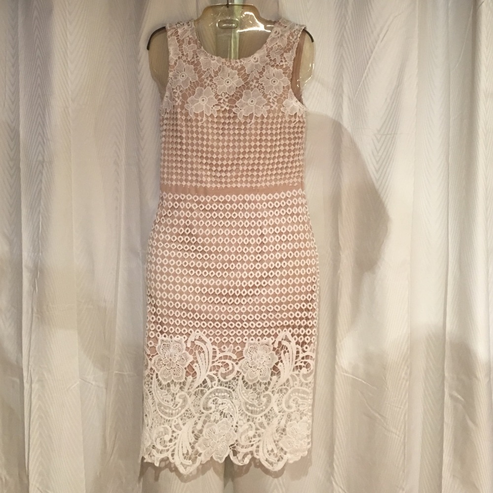 Suzy Shier Midi dress