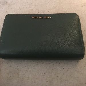 Michale Kors wallet