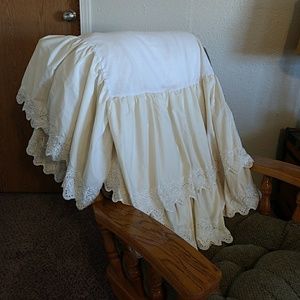 Queen Sized Cream Eyelet Bedskirt