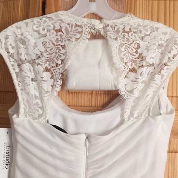 Wedding Dress - Picture 3 of 8