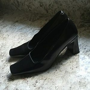 Via Spiga Pumps