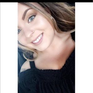 Meet your Posher, Ivy