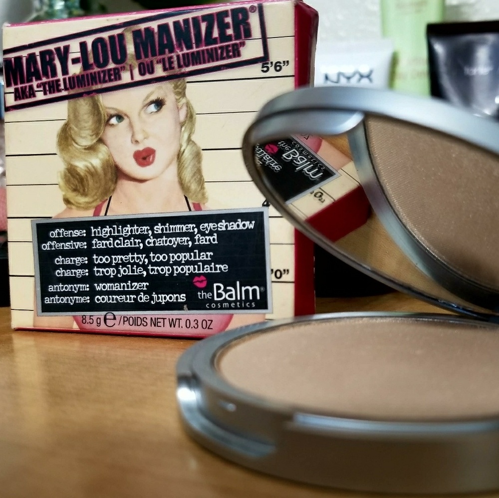 Mary-Lou Manizer "The Luminizer"