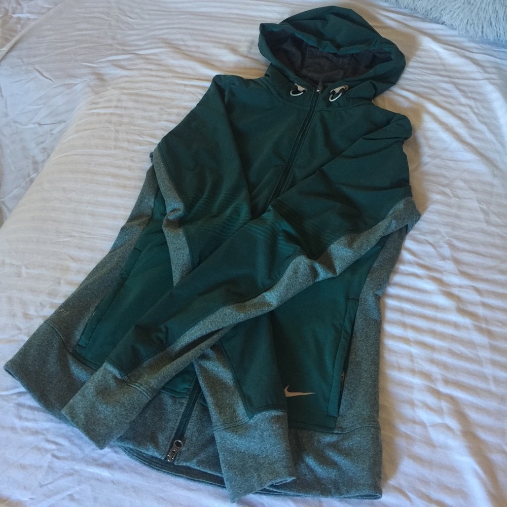 Nike women's Dri-Fit Jacket! Sz. SMALL.