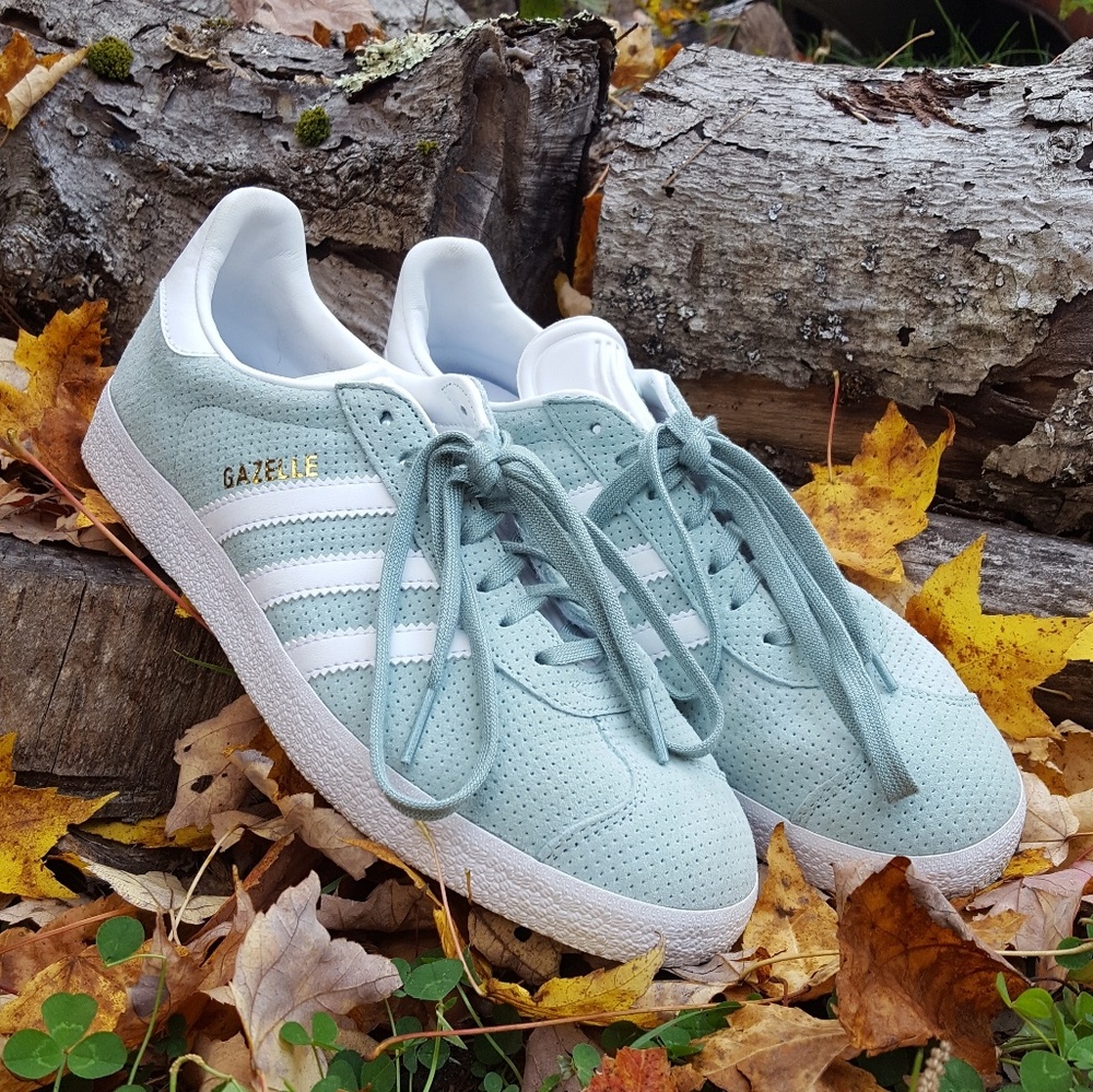Adidas Gazelle Mint Sneakers! Size 7.5