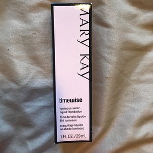 Mary Kay Timewise Luminous-Wear Liquid Foundation