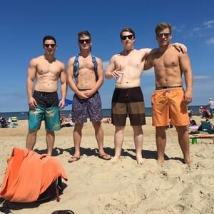 Meet your Posher, Clay