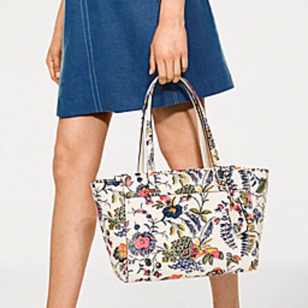 🎉🎉HP🎉🎉NWT Tory Burch Parker floral tote