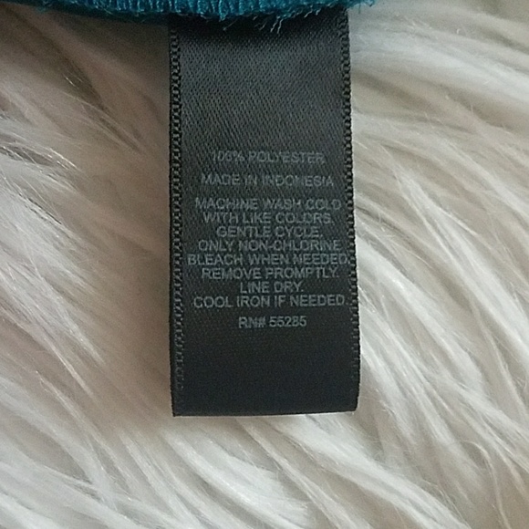 NWOT Express blouse - Picture 3 of 4