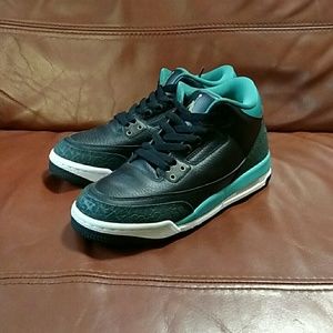 Nike Air Jordan 3 Rio *Black & Teal* Size 5Y