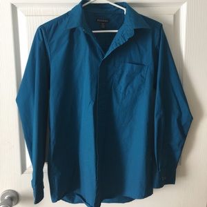 Nice dress shirt and matching tie