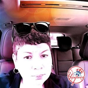 Meet your Posher, Corina