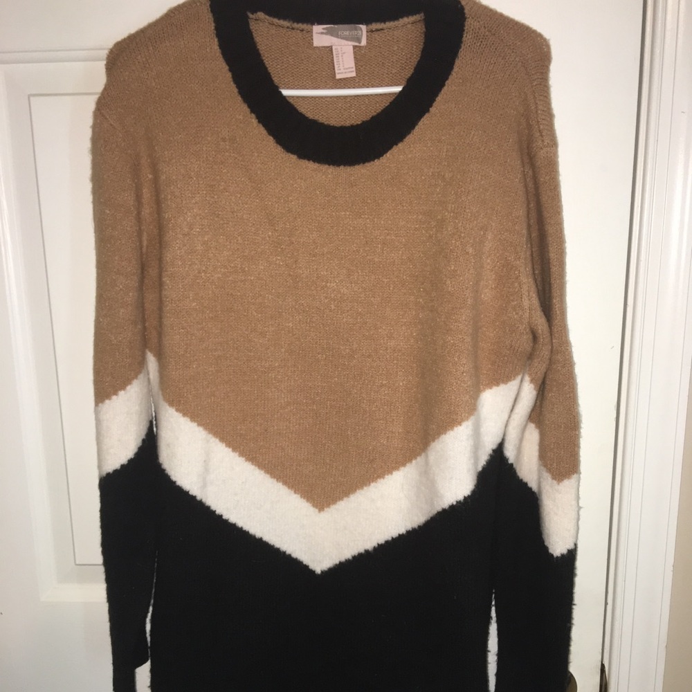 Oversized patterned sweater