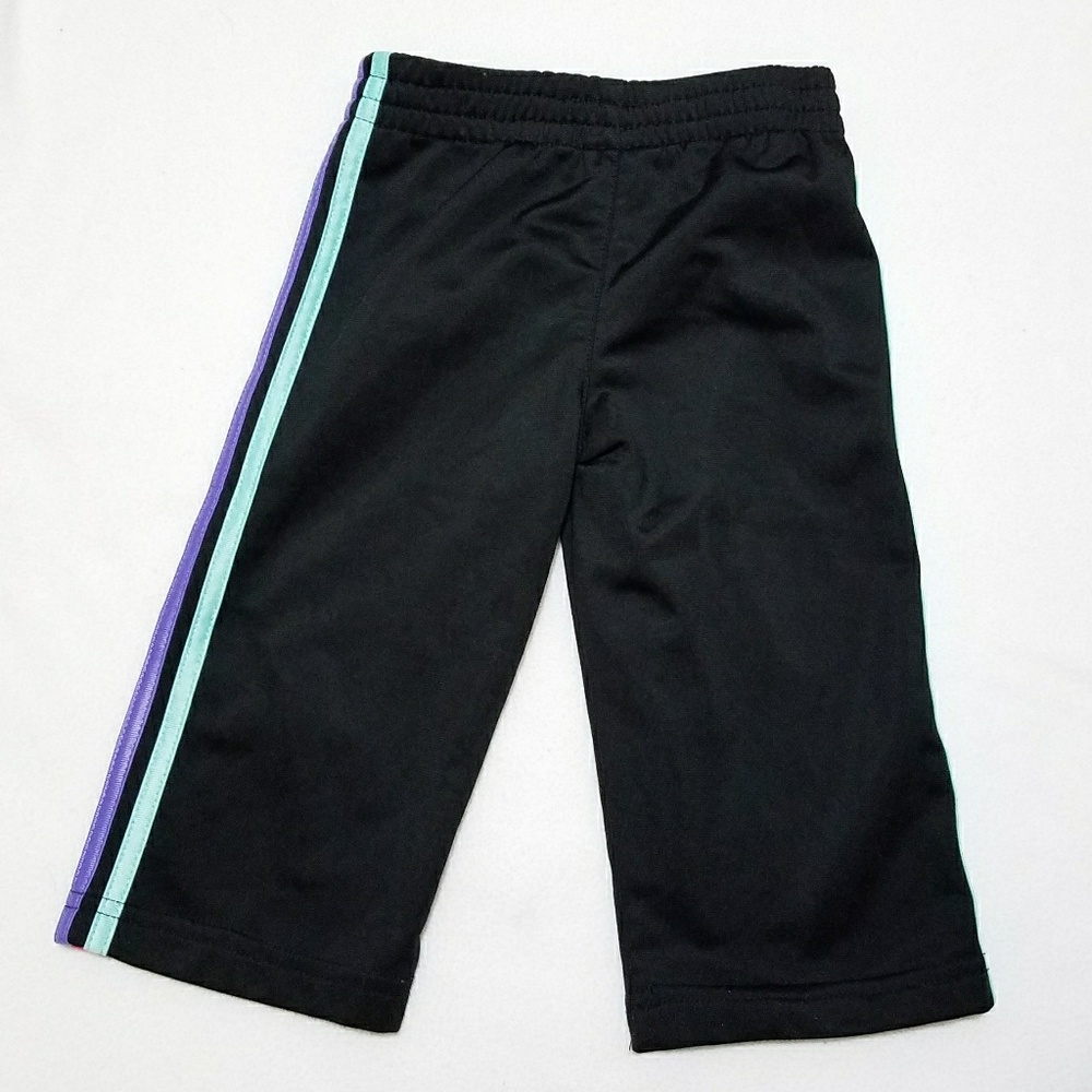 ❌SOLD❌🔥Little Toddler Adidas Sweatpants - Picture 2 of 8