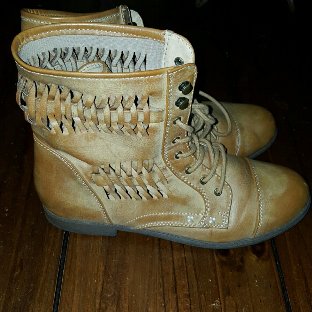 Rampage boots