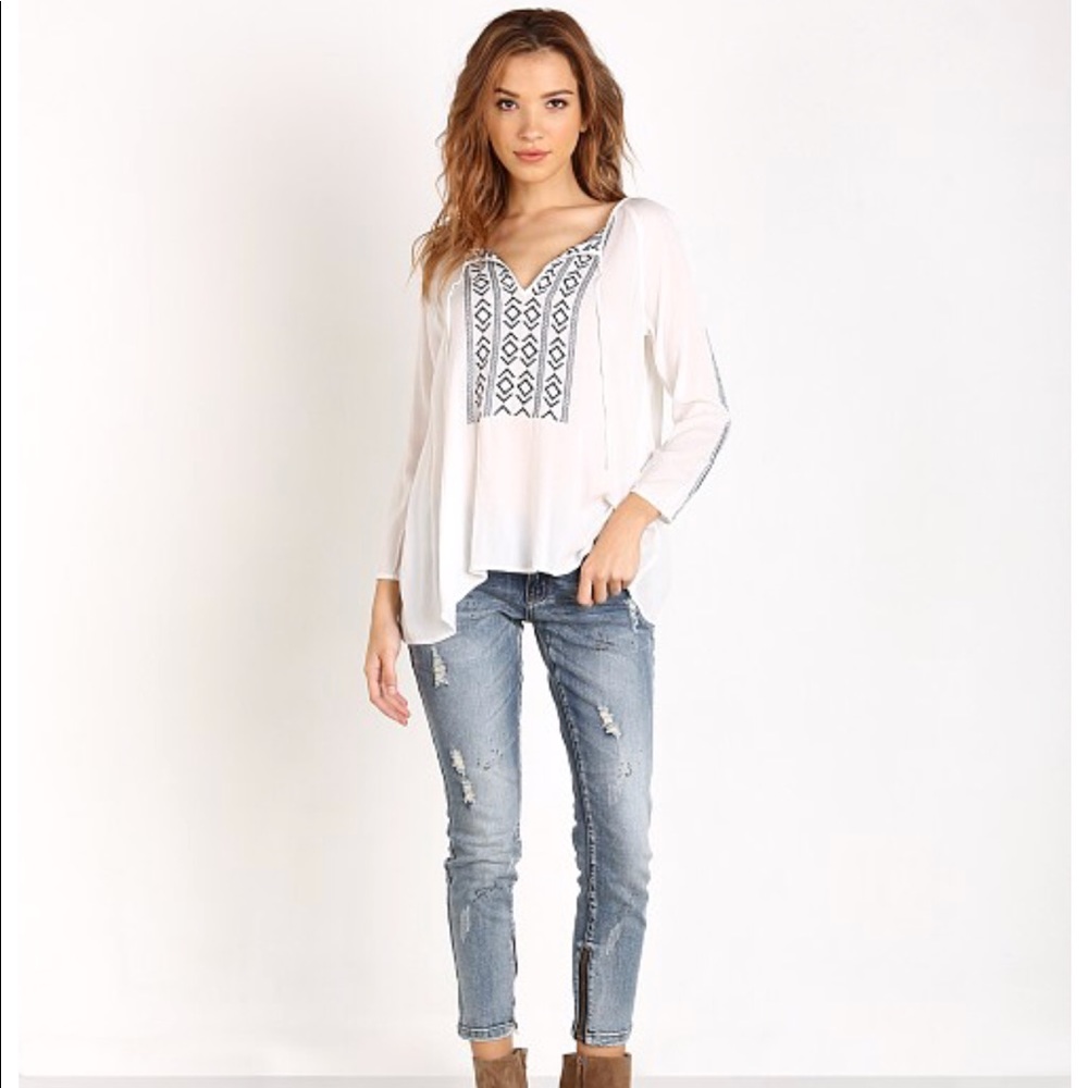 BB DAKOTA MCKENNA TOP WHITE