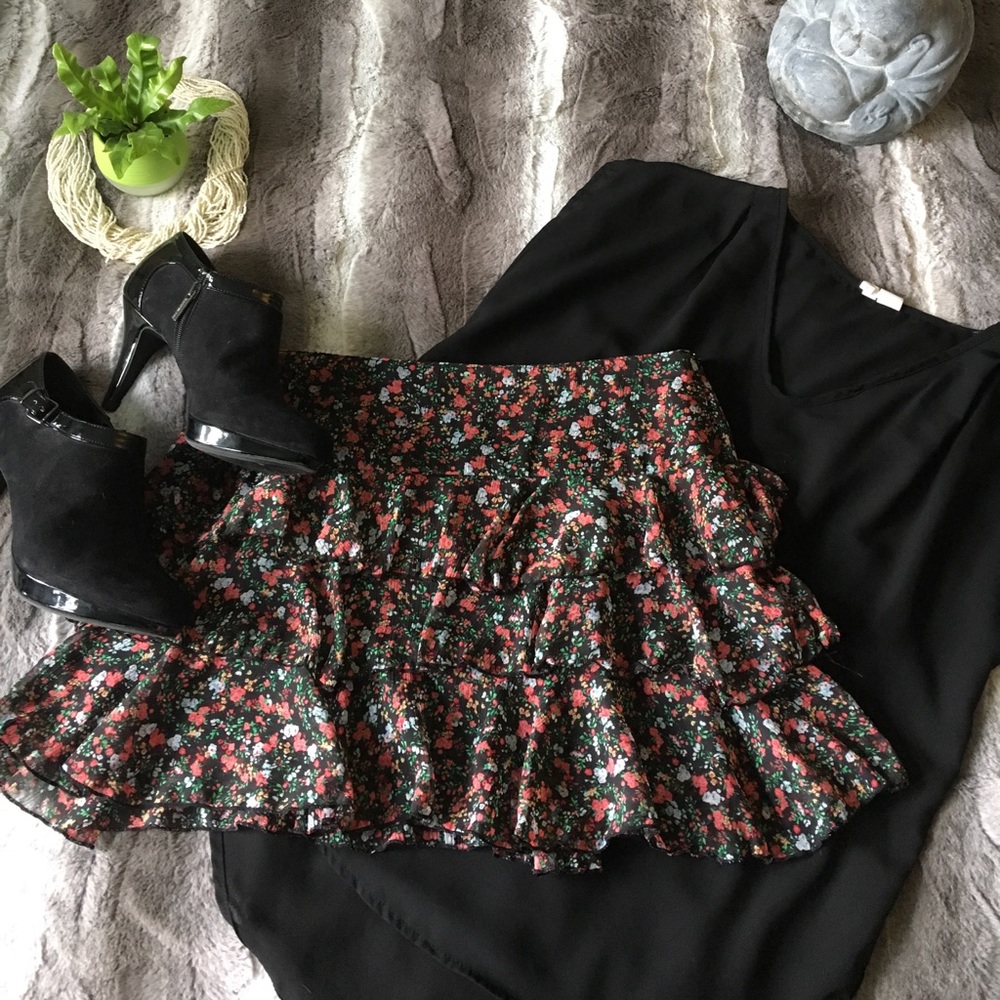 Forever 21 Floral Skirt