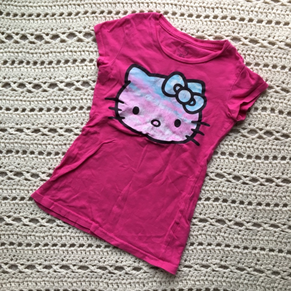 ❌SOLD❌ 🎀 Hello Kitty Tee 🎀