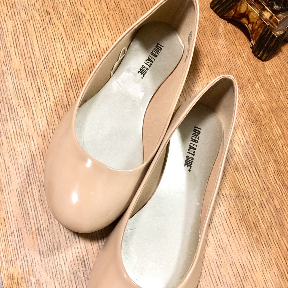 Dress shoes