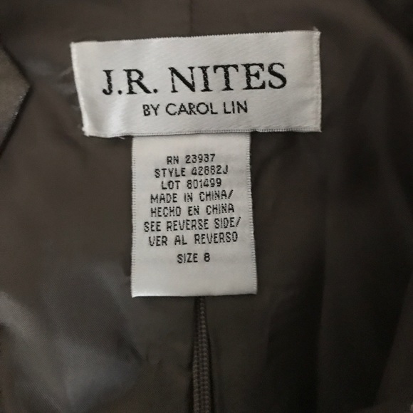 Elegant jacket by J R Nites/Carol Lin - Picture 6 of 7