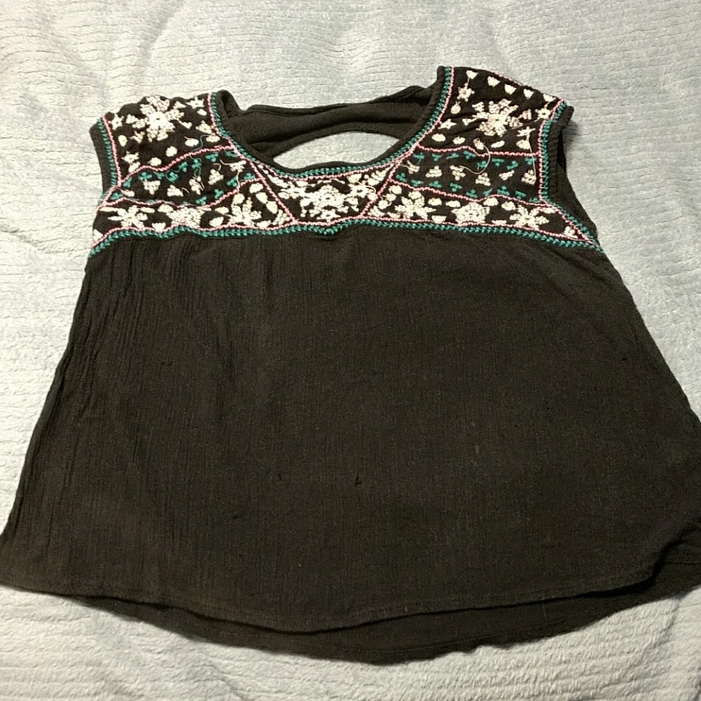 Sweet guazy top from Mexico!