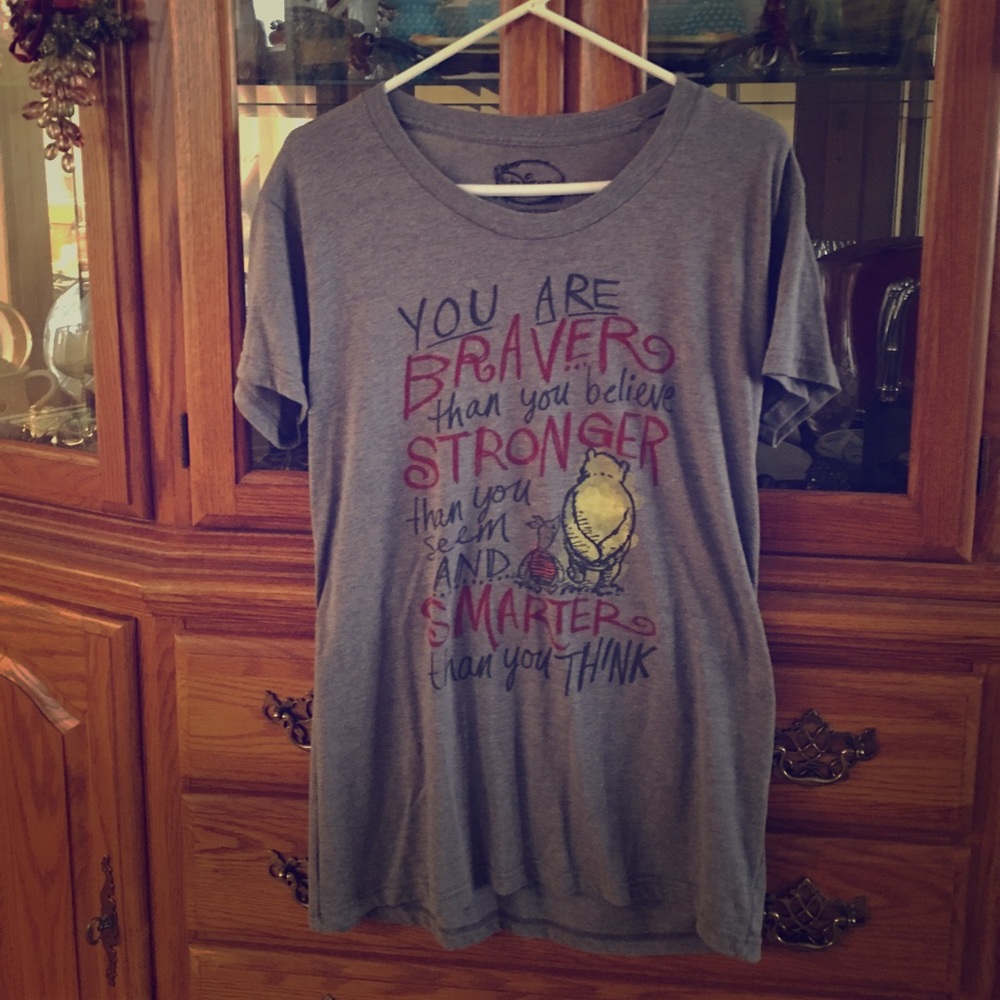 Disney Winnie the Pooh Tshirt