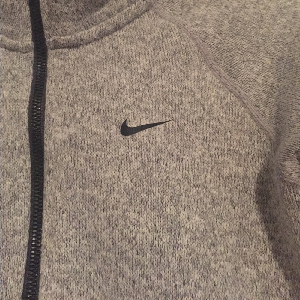 Nike jacket - Picture 2 of 3