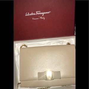 Salvatore ferragamo crossbody bag