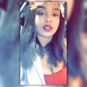 Meet your Posher, Brianna