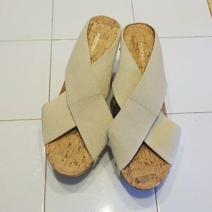 Wedge sandals