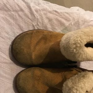 UGG boots toddler size 9