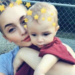 Meet your Posher, Phoebe