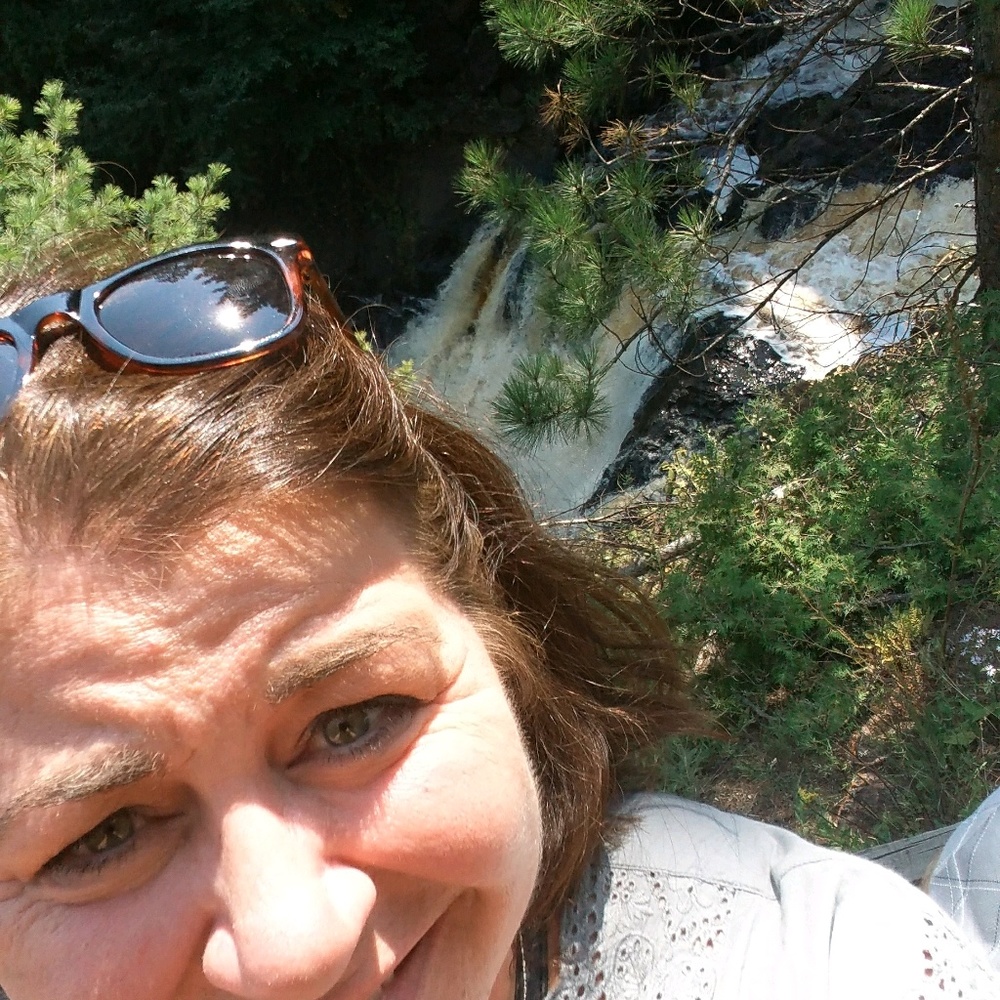 Meet your Posher, Jen