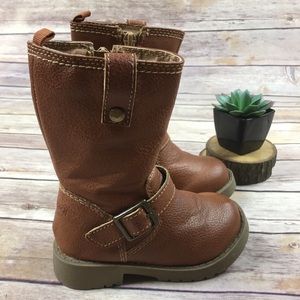 Light brown round toe Oshkosh boots