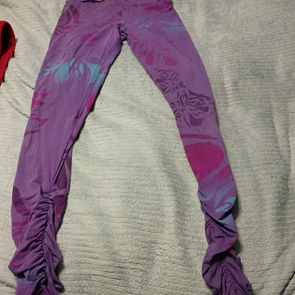 Unique leggings!size s-m