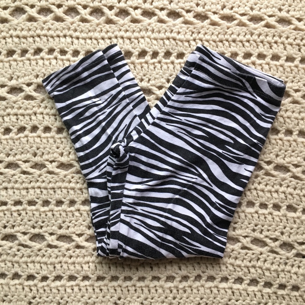 ❌SOLD❌ 🎀 Zebra Print Leggings 🎀