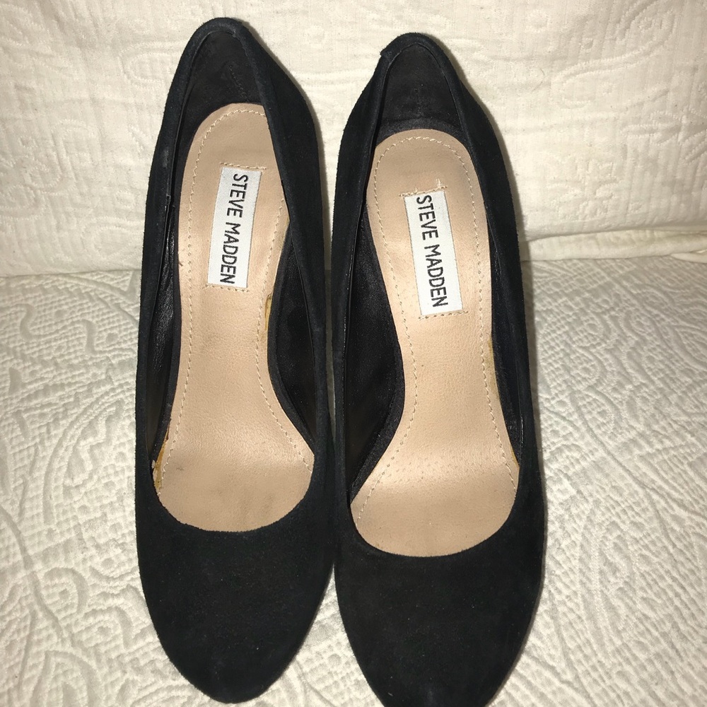 Black Steve Madden heels