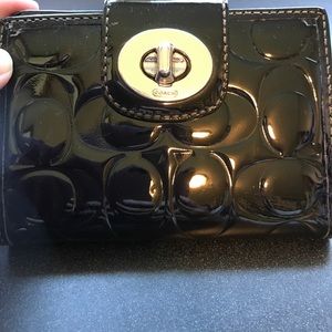 Authentic Coach Wallet-black patent