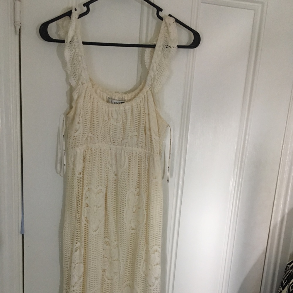 Cream Lace Forever 21 Dress