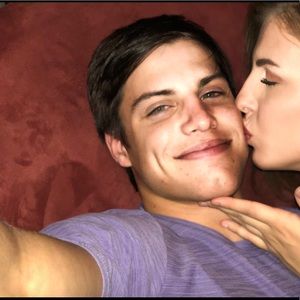 Meet your Posher, Grant