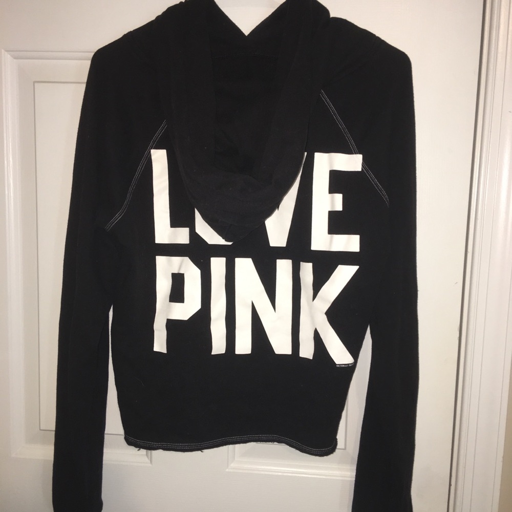 Cropped Pink sweatshirt with hood & front pocket