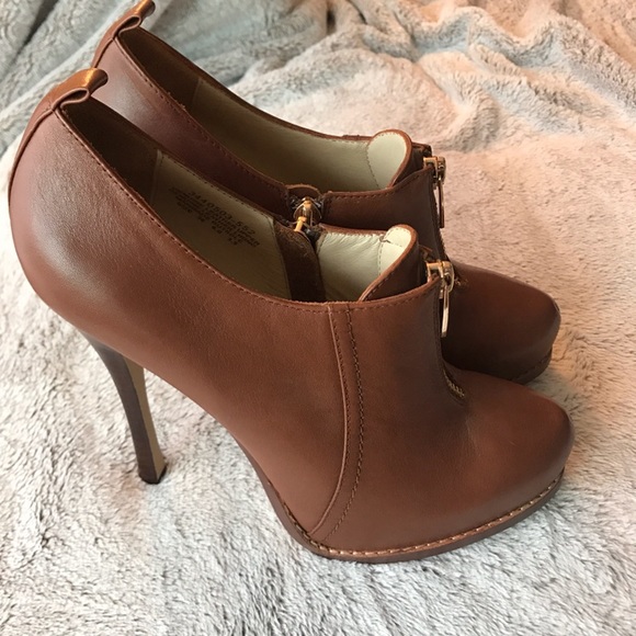 Italian Leather Shoes (fall season) - Picture 1 of 5