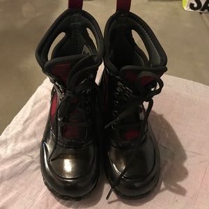 Boggs Winter Boots Toddler size 9