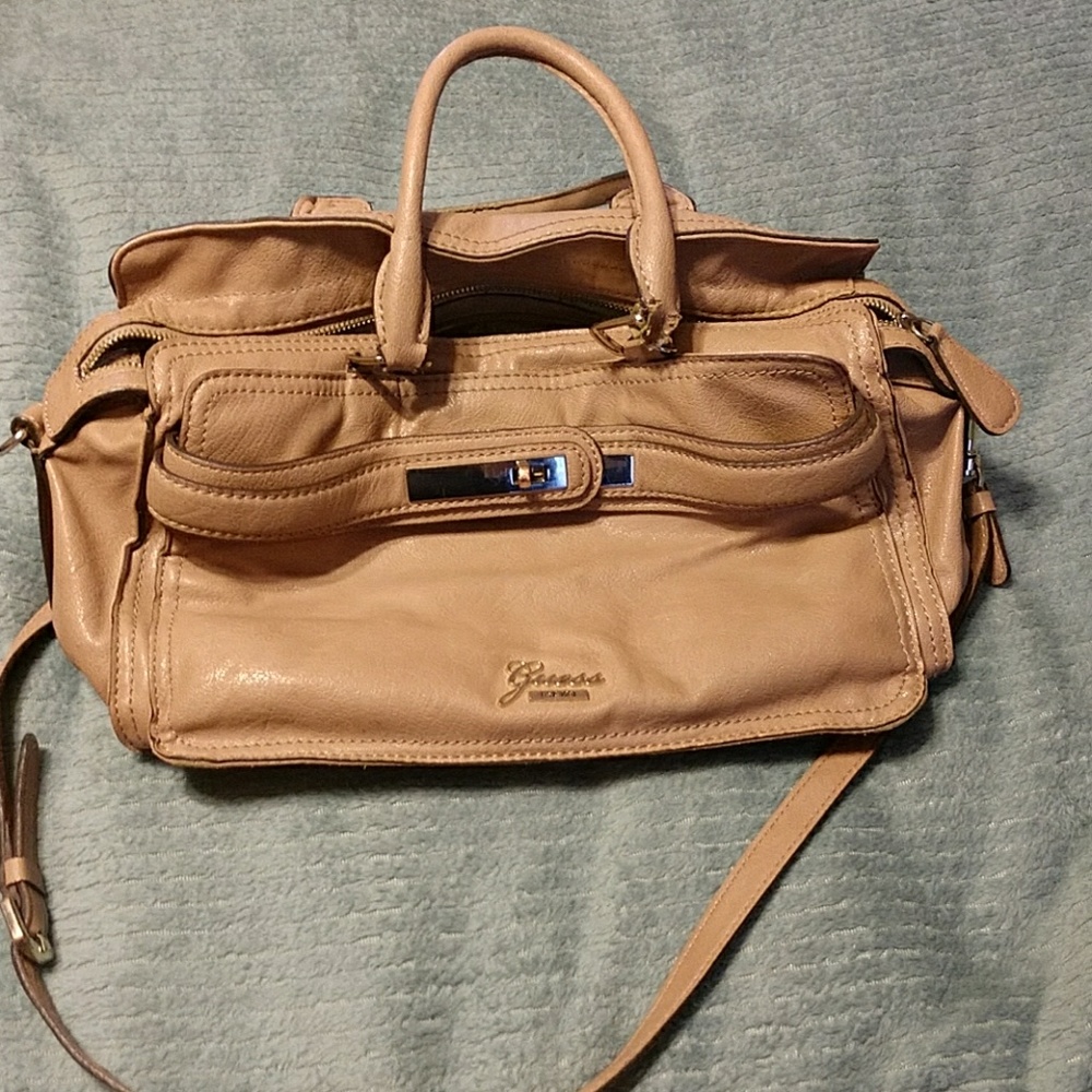 Guess purse!
