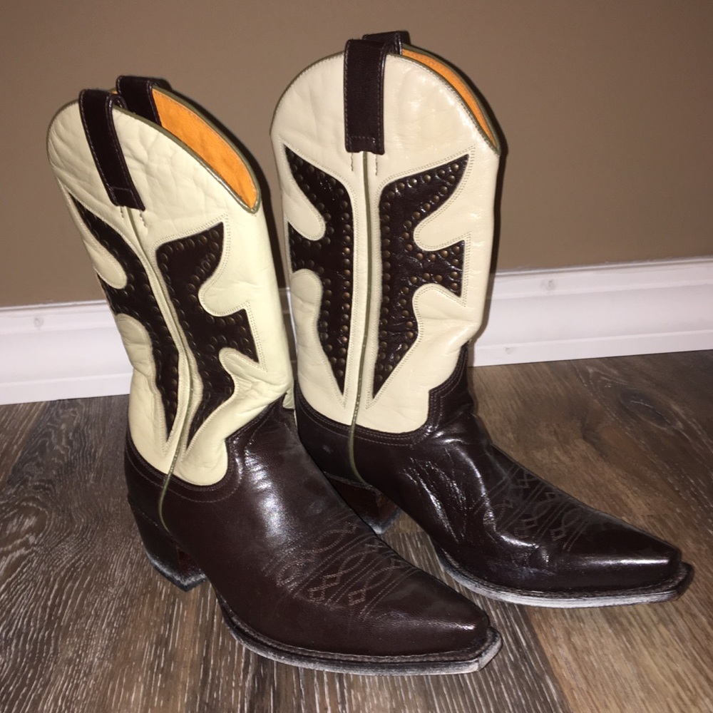 FRYE boots