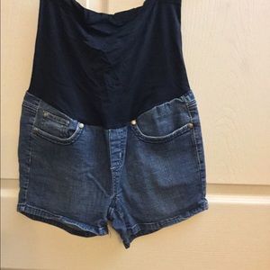 Maternity jean shorts, size small